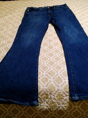 LUCKY BRAND JEANS SIZE 14 FLARE LEGS GOOD CONDITION